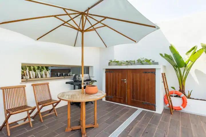 Baleal Surf Ranch Hotel เฟอร์เรล ภายนอก รูปภาพ